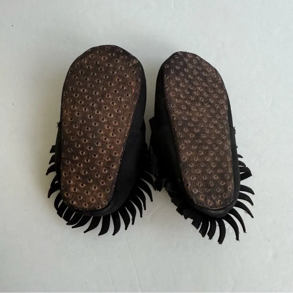 Old Navy Black Fringe Infant Moccasin Shoes Loafers 3-6M